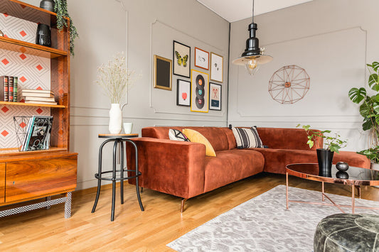 How to Decorate Your Family Room Walls: 7 Ideas to Make Them Stand Out