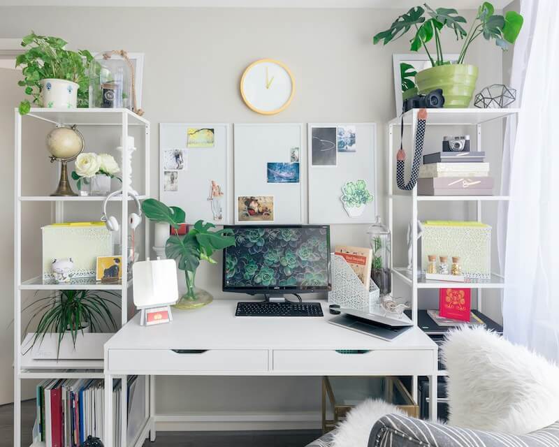 Small Home Office Wall Art: Maximizing Impact in Tiny Spaces
